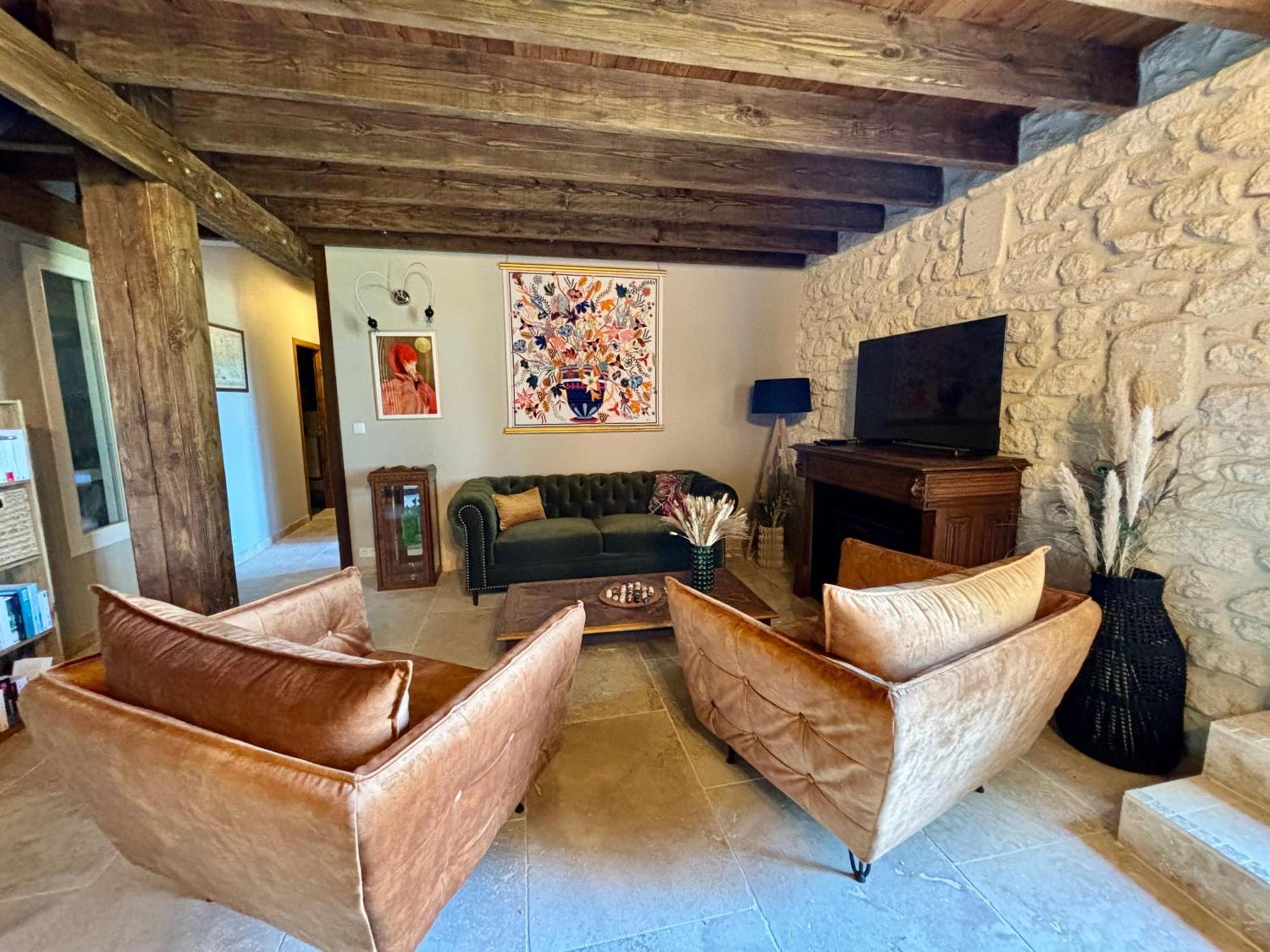 La Cave De Grand Cabane Fourques  Buitenkant foto